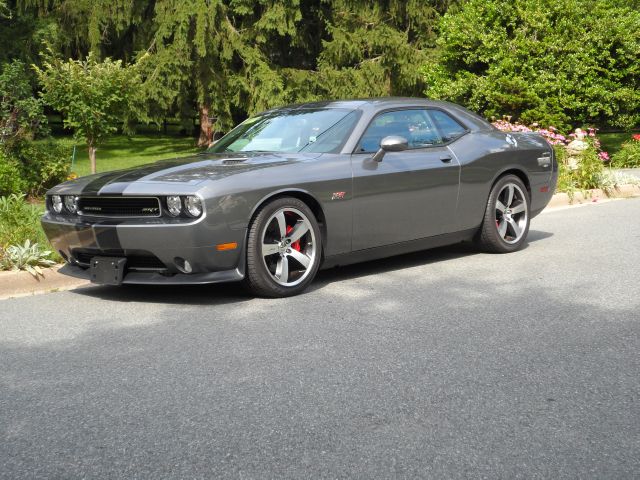 2012 Dodge Challenger XLS 4WD