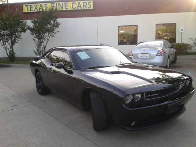 2012 Dodge Challenger GL I4 Manual