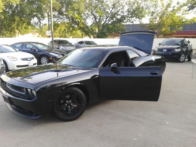 2012 Dodge Challenger GL I4 Manual