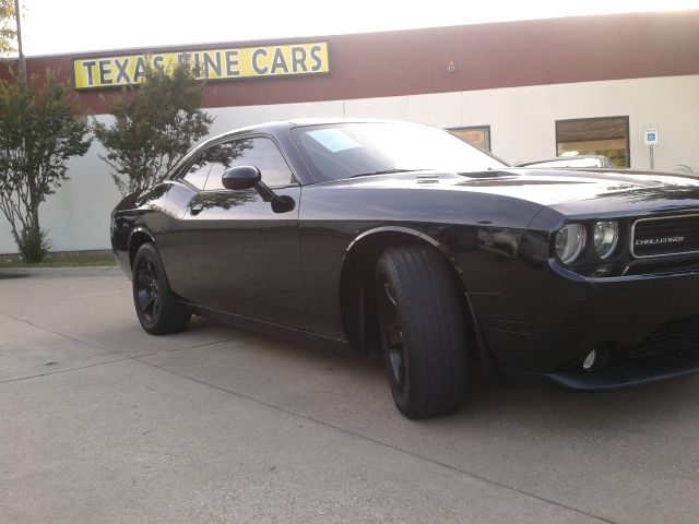 2012 Dodge Challenger GL I4 Manual