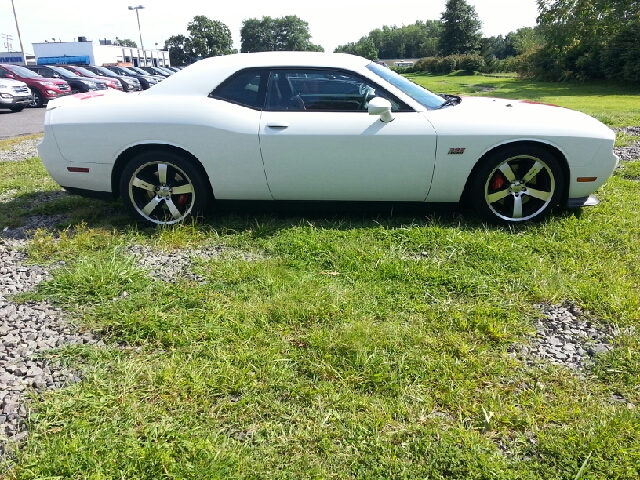 2012 Dodge Challenger XLS 4WD