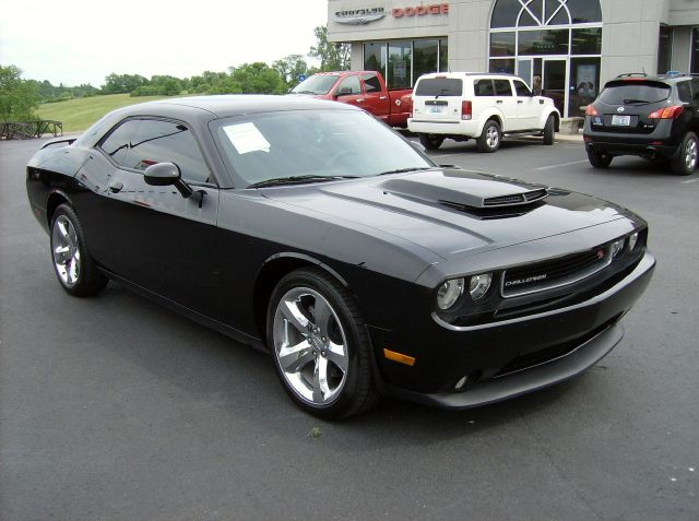 2012 Dodge Challenger Deluxe Convertible