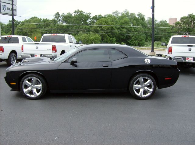 2012 Dodge Challenger Deluxe Convertible