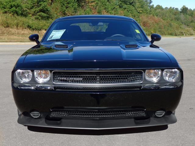 2013 Dodge Challenger Navigation Package AWD SUV