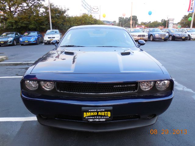 2013 Dodge Challenger Unknown