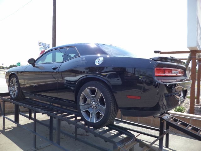 2013 Dodge Challenger Deluxe Convertible