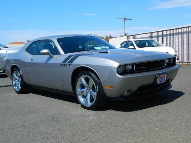 2014 Dodge Challenger CREW CAB 126.0 WB 1SE LS