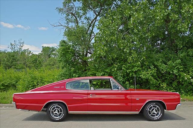 1967 Dodge Charger Hatchback 4D