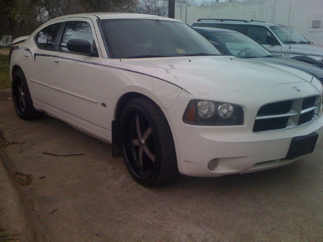 2006 Dodge Charger Base