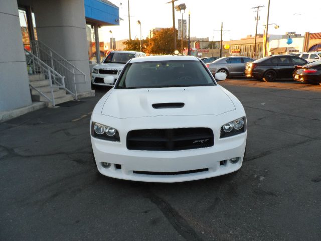 2006 Dodge Charger XLS 4WD