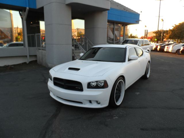 2006 Dodge Charger XLS 4WD