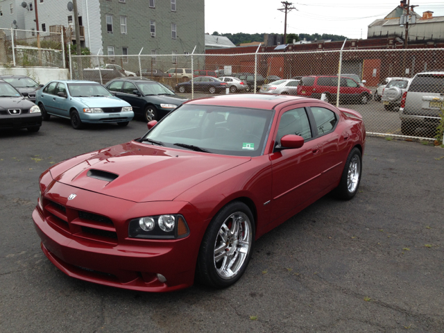 2006 Dodge Charger XLS 4WD