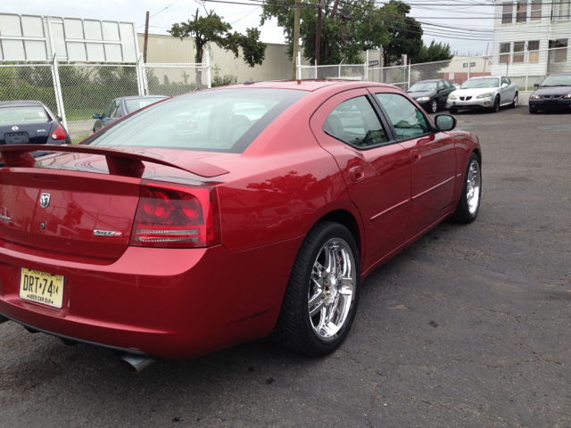 2006 Dodge Charger XLS 4WD