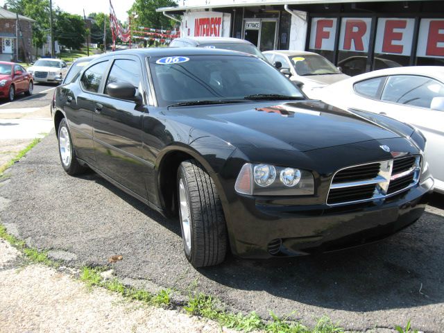 2006 Dodge Charger Base