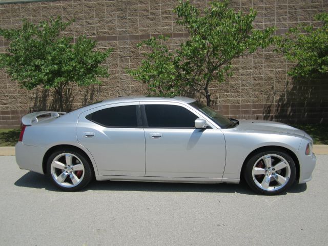 2006 Dodge Charger XLS 4WD