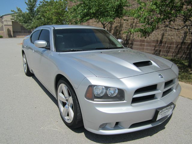 2006 Dodge Charger XLS 4WD