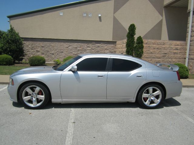 2006 Dodge Charger XLS 4WD