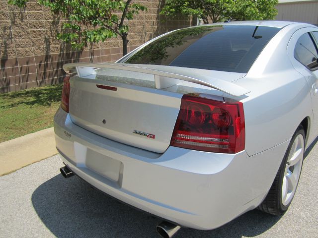 2006 Dodge Charger XLS 4WD