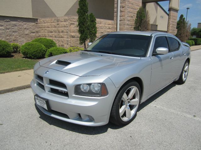 2006 Dodge Charger XLS 4WD