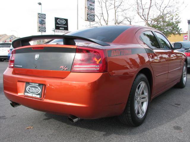 2006 Dodge Charger SLT 25