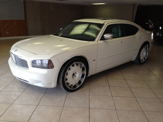 2006 Dodge Charger Deluxe Convertible