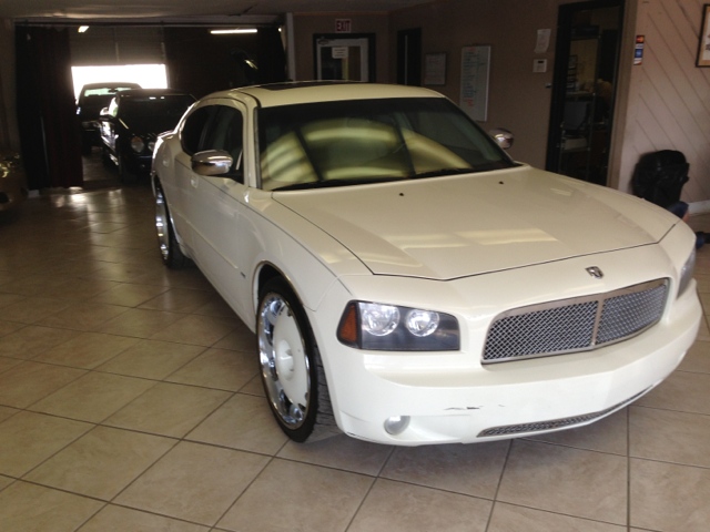 2006 Dodge Charger Deluxe Convertible