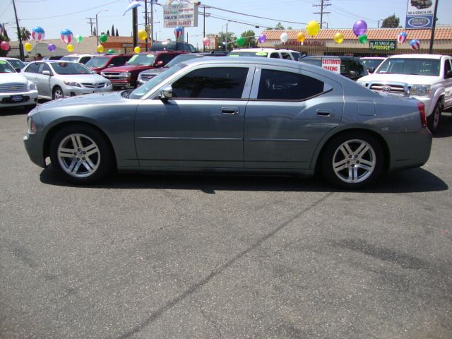 2006 Dodge Charger S