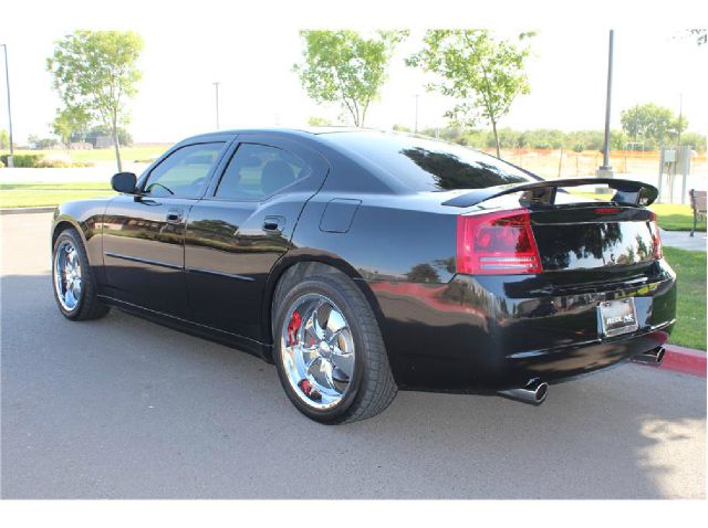 2006 Dodge Charger Deluxe Convertible