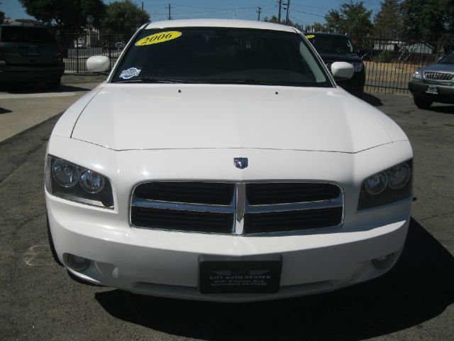 2006 Dodge Charger Deluxe Convertible