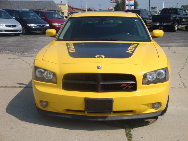 2006 Dodge Charger E350navigation