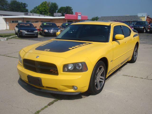 2006 Dodge Charger E350navigation