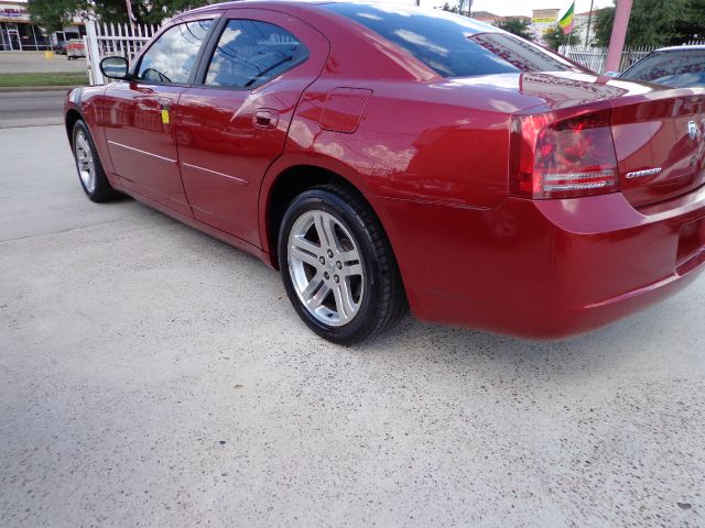 2006 Dodge Charger Base