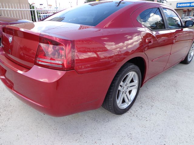 2006 Dodge Charger Base