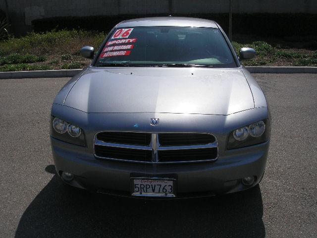 2006 Dodge Charger SLT 25