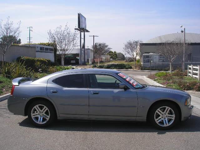 2006 Dodge Charger SLT 25