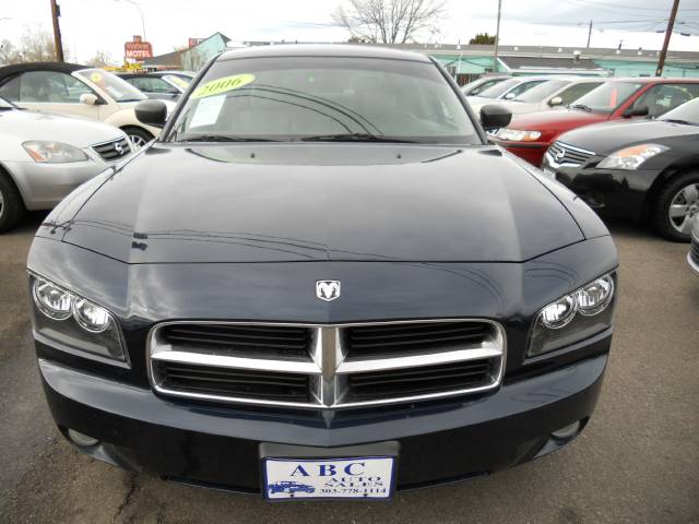 2006 Dodge Charger SE