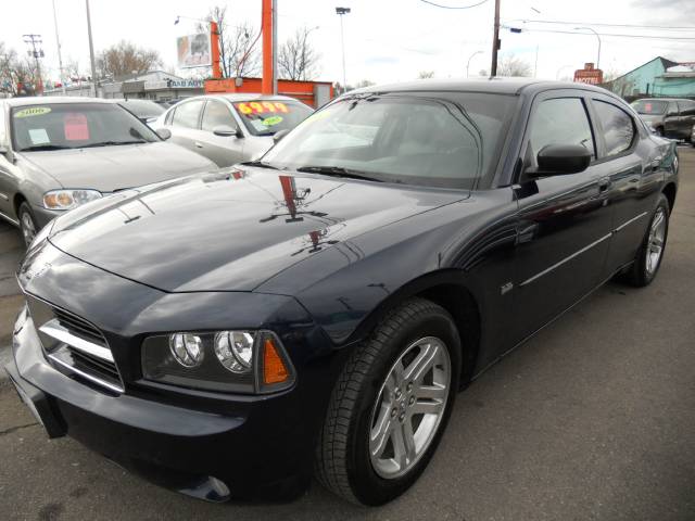 2006 Dodge Charger SE