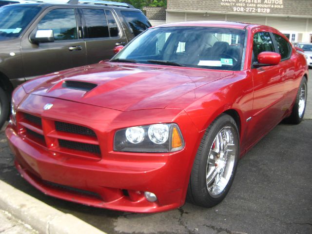 2006 Dodge Charger XLS 4WD