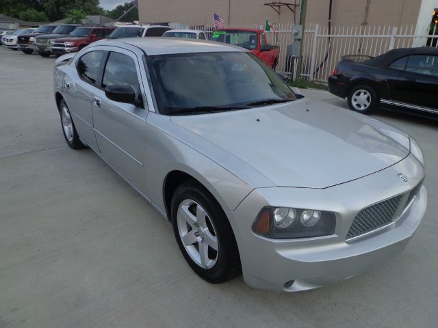 2006 Dodge Charger Base