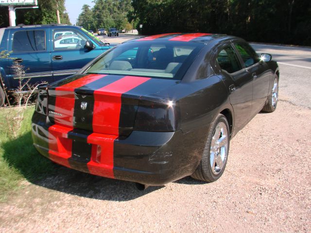 2006 Dodge Charger Base