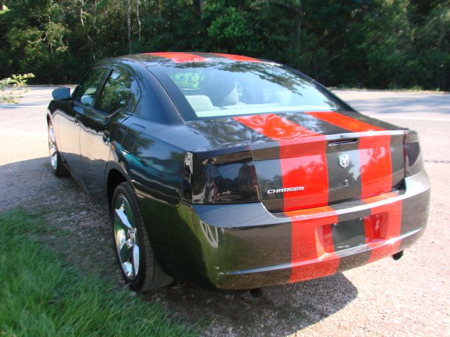 2006 Dodge Charger Base