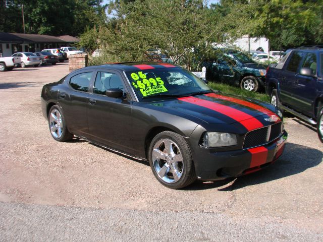 2006 Dodge Charger Base