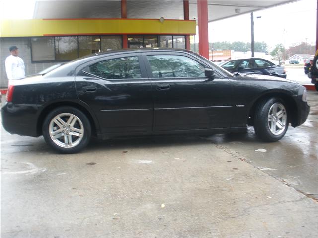 2006 Dodge Charger SLT 25