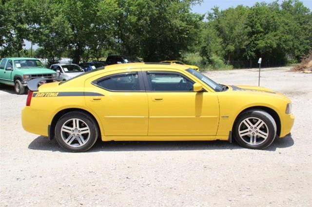 2006 Dodge Charger 3.2