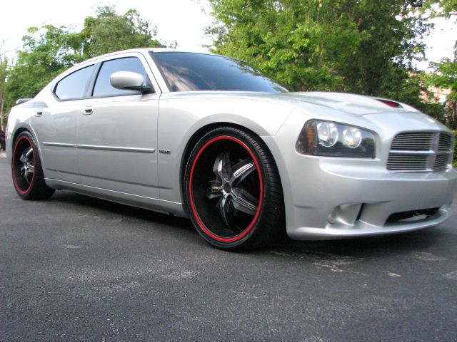 2006 Dodge Charger Deluxe Convertible