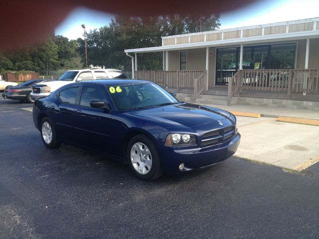 2006 Dodge Charger Base