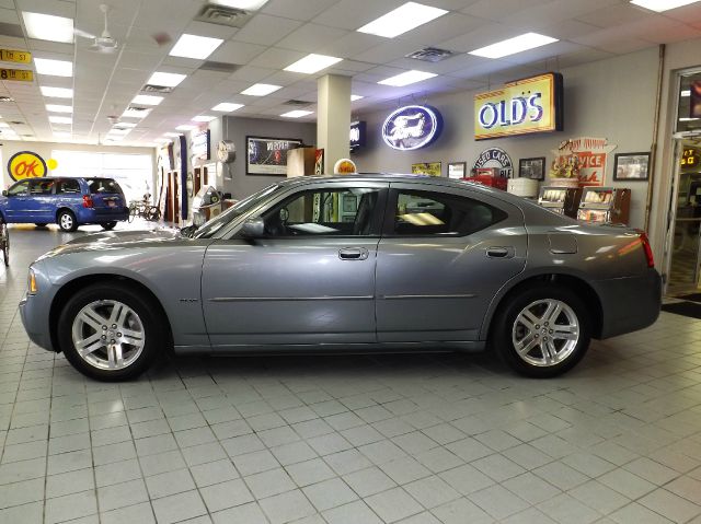 2006 Dodge Charger Deluxe Convertible