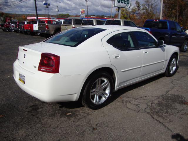 2006 Dodge Charger 3.2