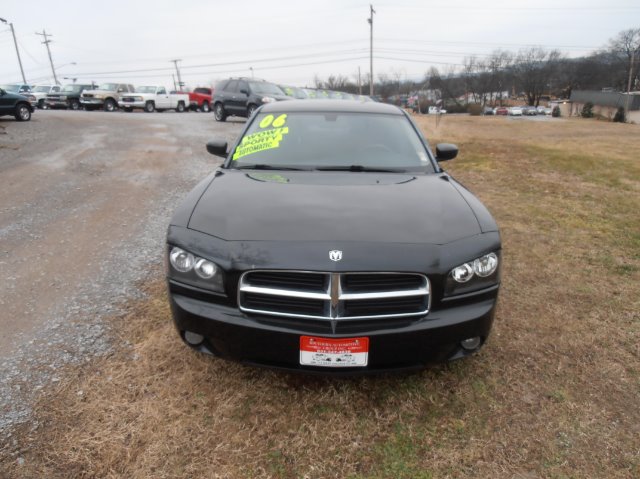 2006 Dodge Charger Base