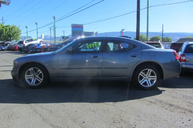 2006 Dodge Charger Deluxe Convertible